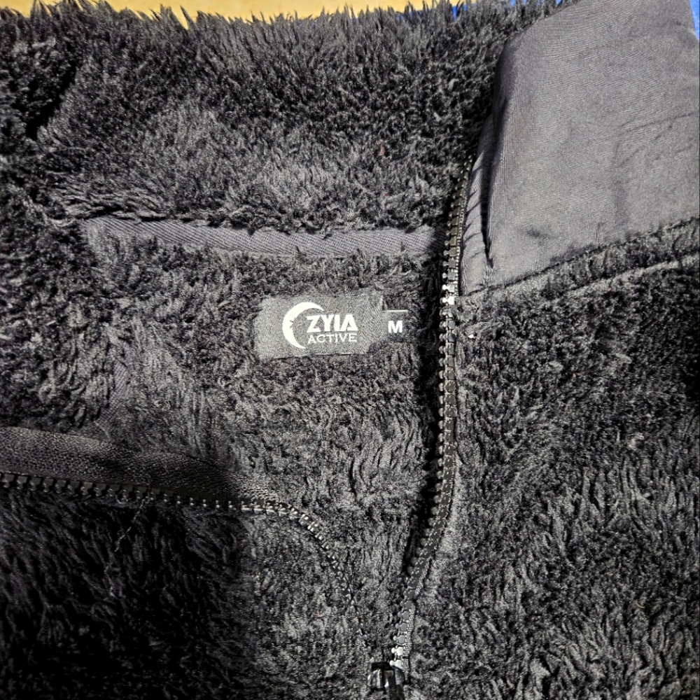 Zyia Sherpa Fleece 1/4 zip